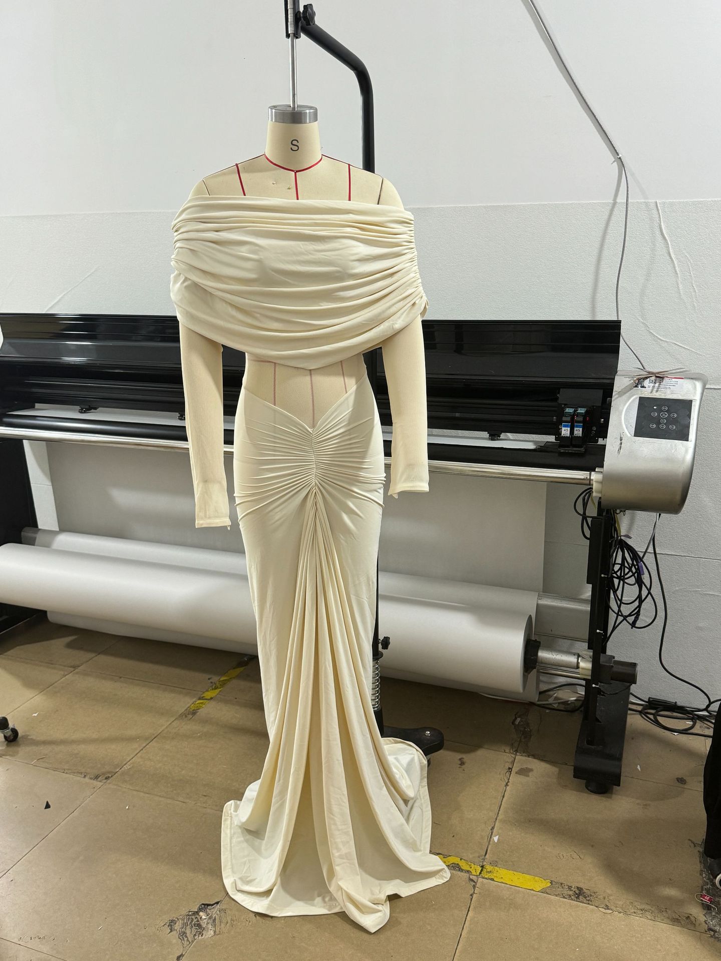 Beige Women Prom Dress Sexy Of - Women'S Formal Wear For A Wedding Guest ulasan dan harga